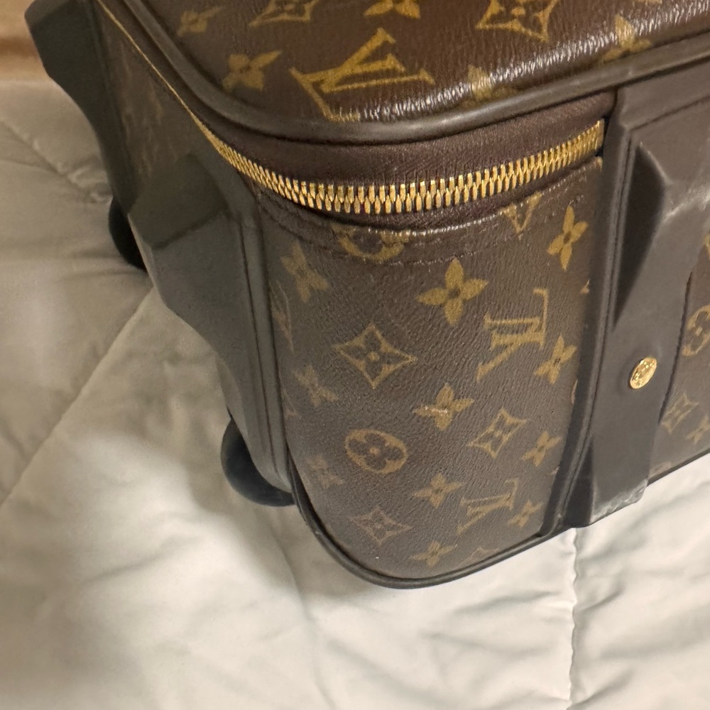 Louis Vuitton Monogram Canvas Brown & Tan Travel Bag 50 - Picture 10 of 13